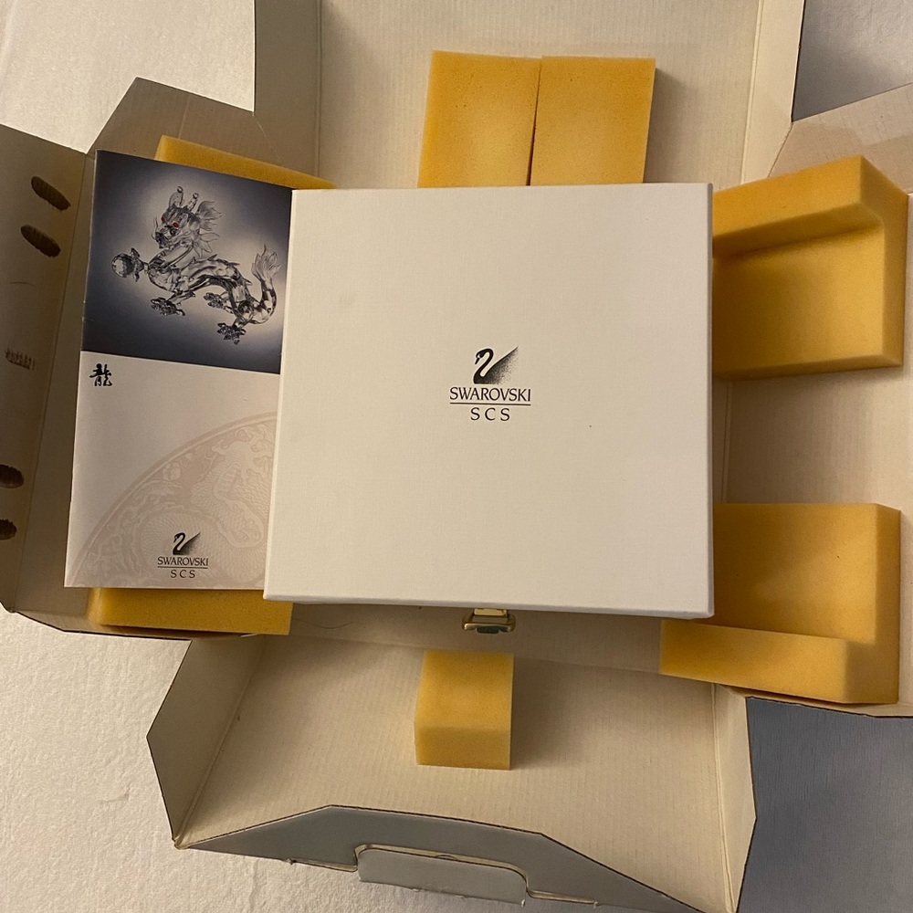 Swarovski Fabulous Creatures Dragon